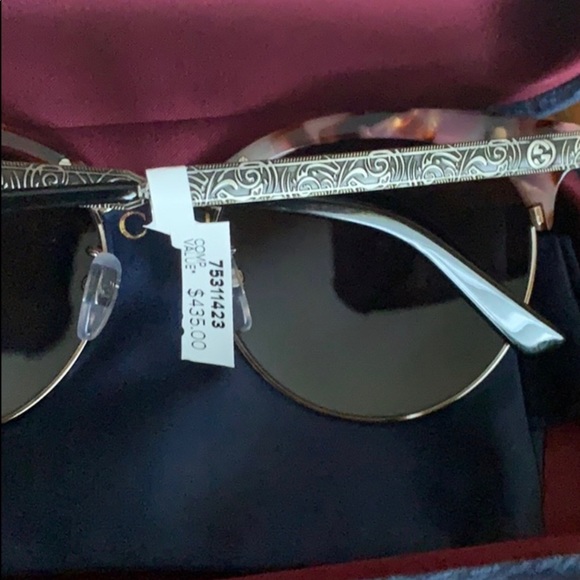 Brand new ✌🏼Gucci sunglasses💞💞💗 - Picture 8 of 8